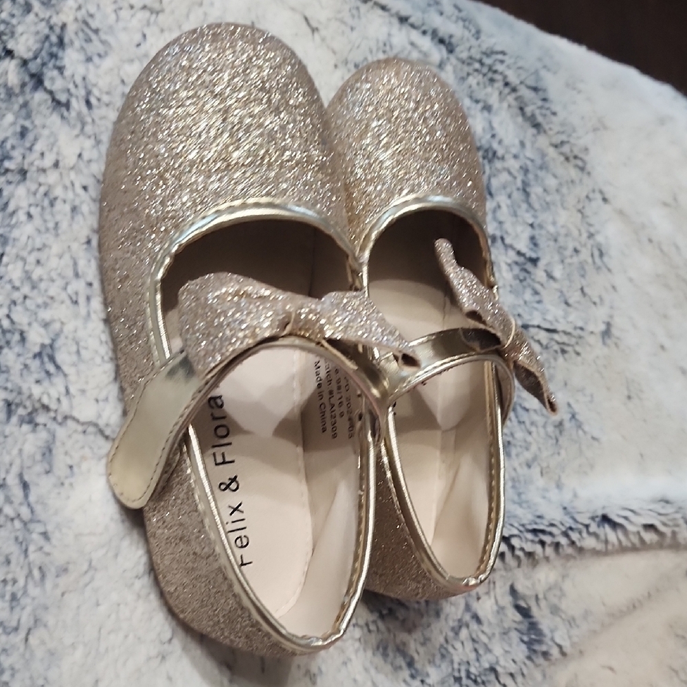 Charming Gold Glitter Kids Dress Shoes